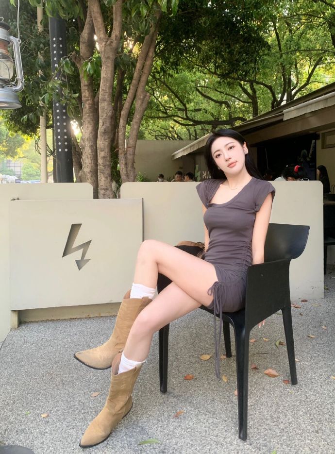 奇迹笨小孩 封面